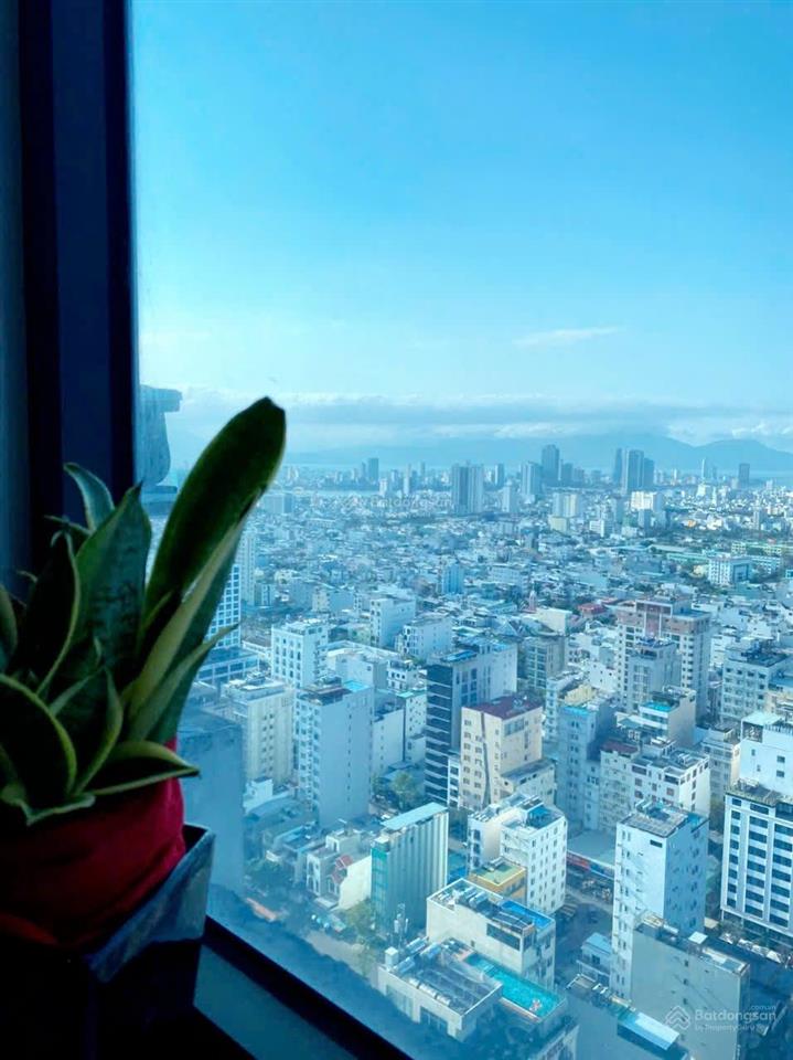 Cần bán căn hộ 2pn, 2wc tầng trung