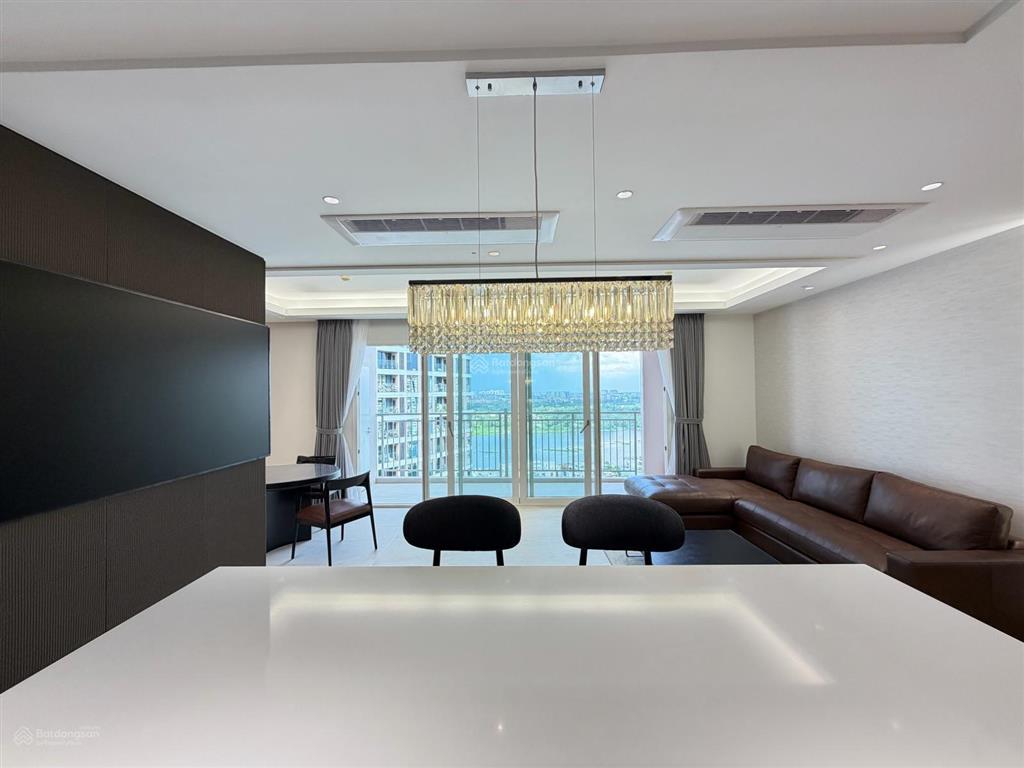 Cho thuê căn hộ dự án xi riverview palace diện tích 145m2 3 pn, nội thất mới hiện đại view sông