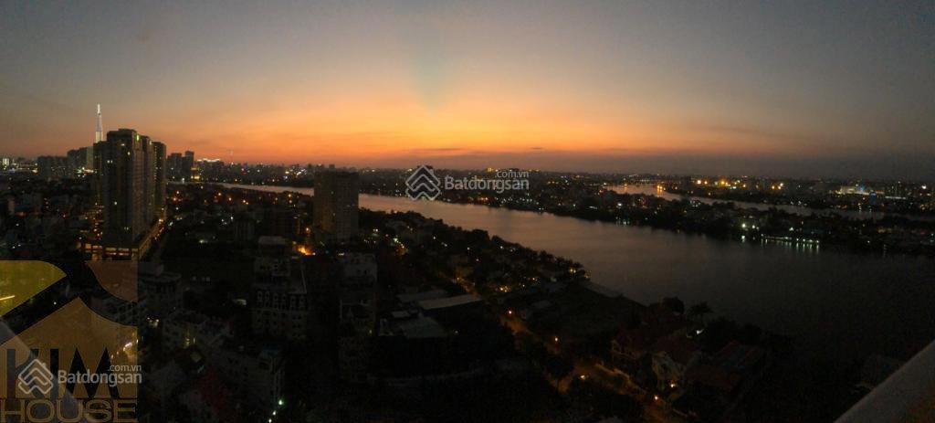 Cần bán gấp căn hộ xi 185m2 3pn, view sông tuyệt đẹp, 2 ban công rộng to