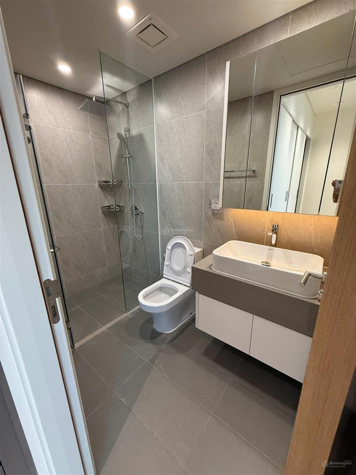 Cho thuê căn hộ tại zeit river thu thiem 203m2 4 phòng ngủ