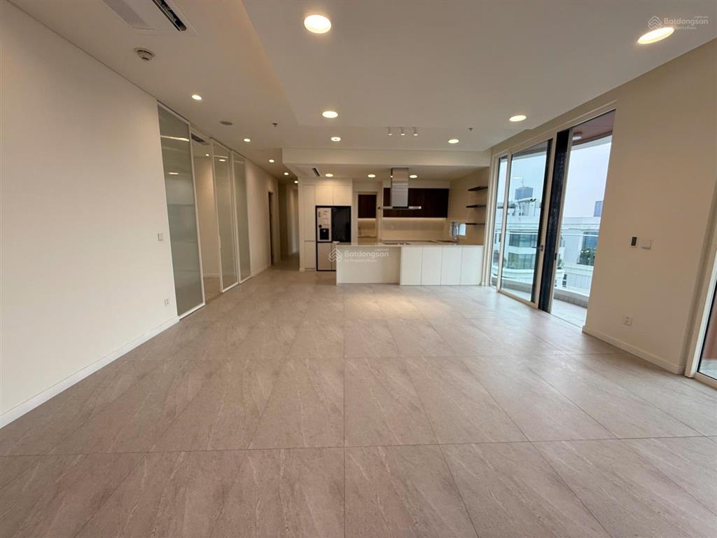 Cho thuê căn hộ tại zeit river thu thiem 203m2 4 phòng ngủ