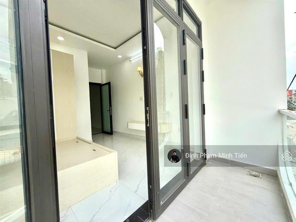 Mt 18 đs 28 long thạnh mỹ, tptđ 4.5x12m 4 tầng nhà đẹp ở ngay. 6.3 tỷ