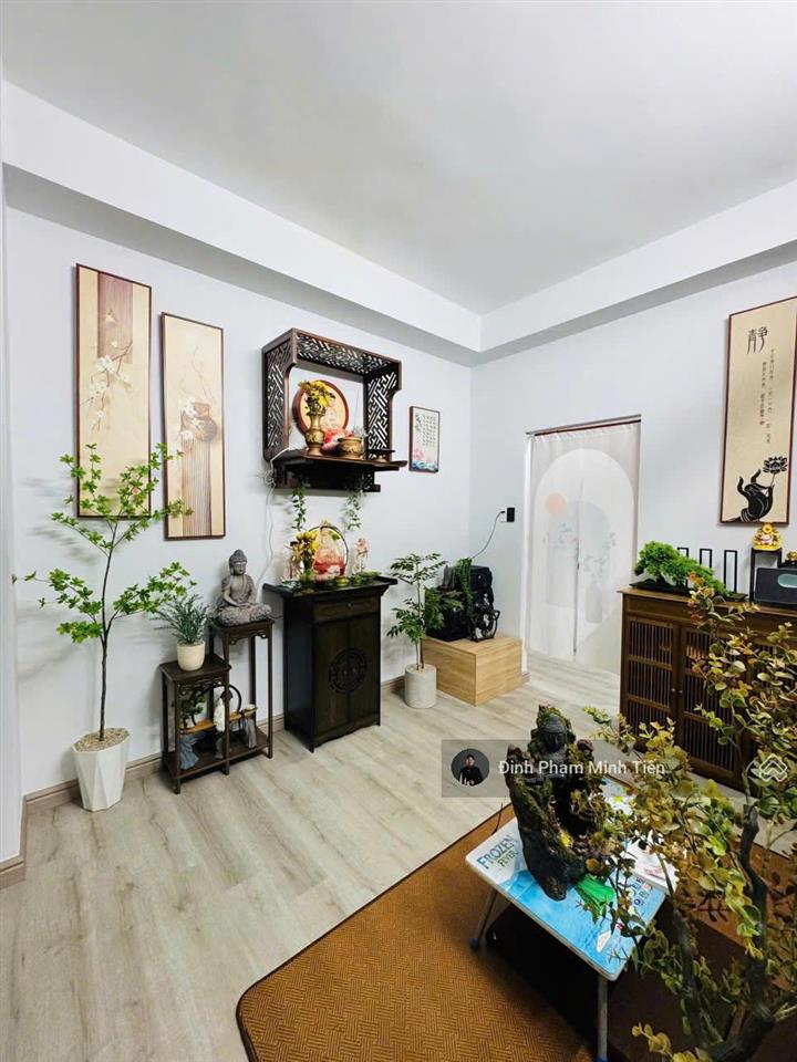 Bán căn hộ starlight nguyễn văn luông. 72m2 b2 full nội thất 3.1 tỷ thương lượng