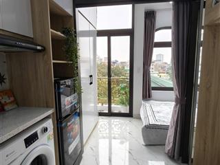 Chdv gần bách kinh xây 7 tầng 24 phòng  dòng tiền 100tr/tháng  ngõ rộng 4m  cách 10m ra phố