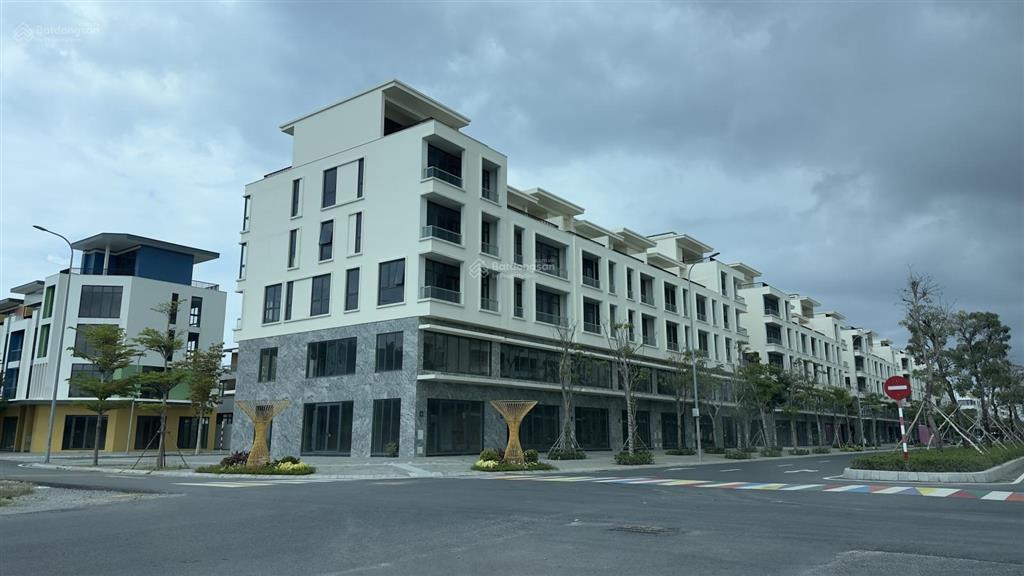 Bán lỗ shophouse koradie tại dự án meyhomes phú quốc