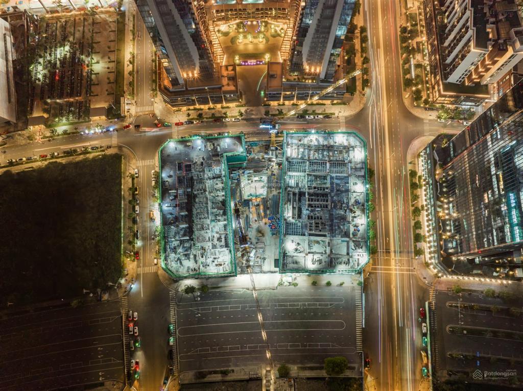 4 phòng ngủ  opusk view sông tầng cao