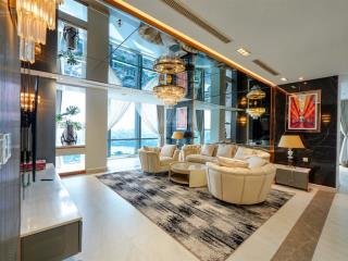 Bán sky villa landmark 81, 260m2, hồ bơi riêng, giá 95 tỷ