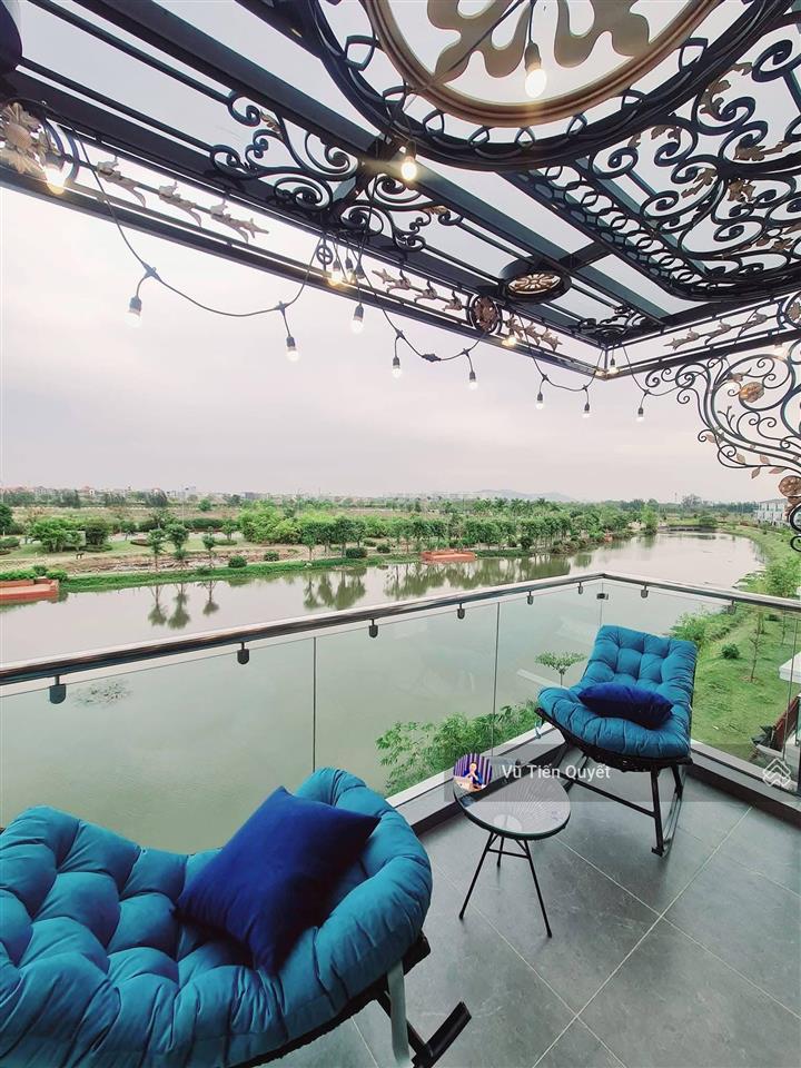 Giá chiết khấu 15%. chỉ còn 4,6 tỷ cho căn nhà 3,5 tầng  the greenery.  0819 866 ***
