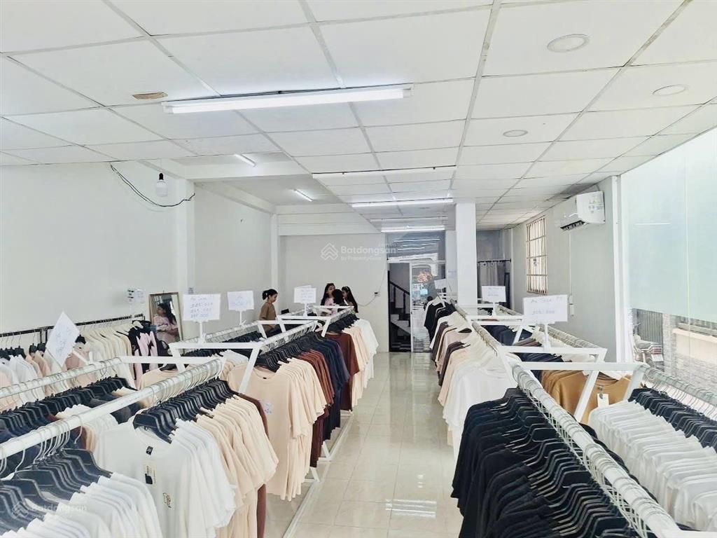 Chốt ngay, bán 110m2 mặt tiền hồng hà p2 tân bình, lô góc rất đẹp xây hầm 7tầng