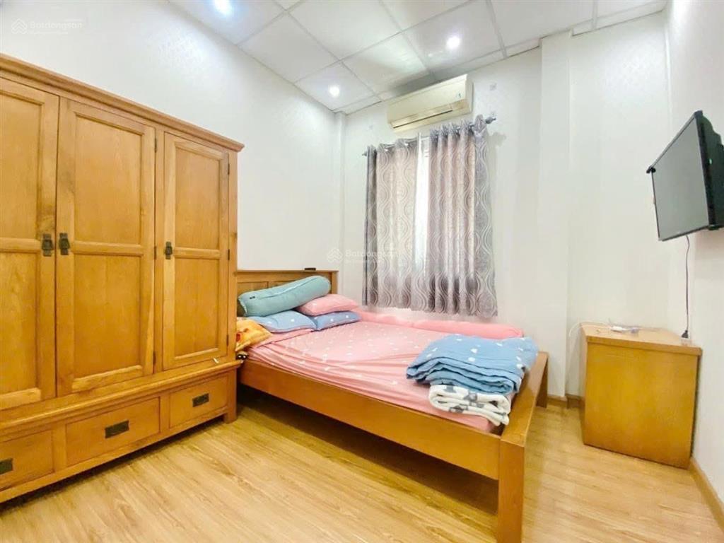 Đường 10m hoàng hoa thám, 65m2(4.5 x 15) 3 tầng chỉ hơn 8 tỷ. nhà 2 mặt tiền kinh doanh