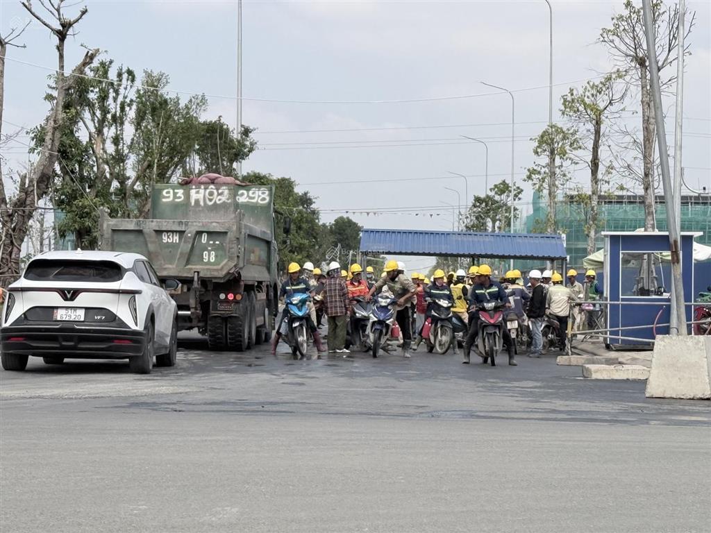 Shophouse  nhà phố trung hoa (little hongkong) vinhomes green city