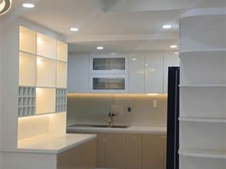 Chính chủ cần bán nhanh căn hộ cosmo city dt 128m2, 3pn 2wc, view thoáng mát, full nội thất, 7tỷ550