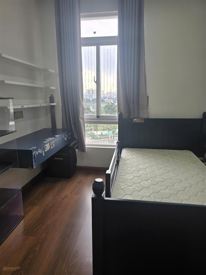 Bán nhanh căn hộ cao cấp riverside residence pmh q7, dt 80m2, 2pn 2wc, view đẹp, giá tốt