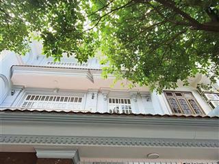 Cho thuê biệt thự khu phan xích long  bình thạnh  nhà 4 lầu st