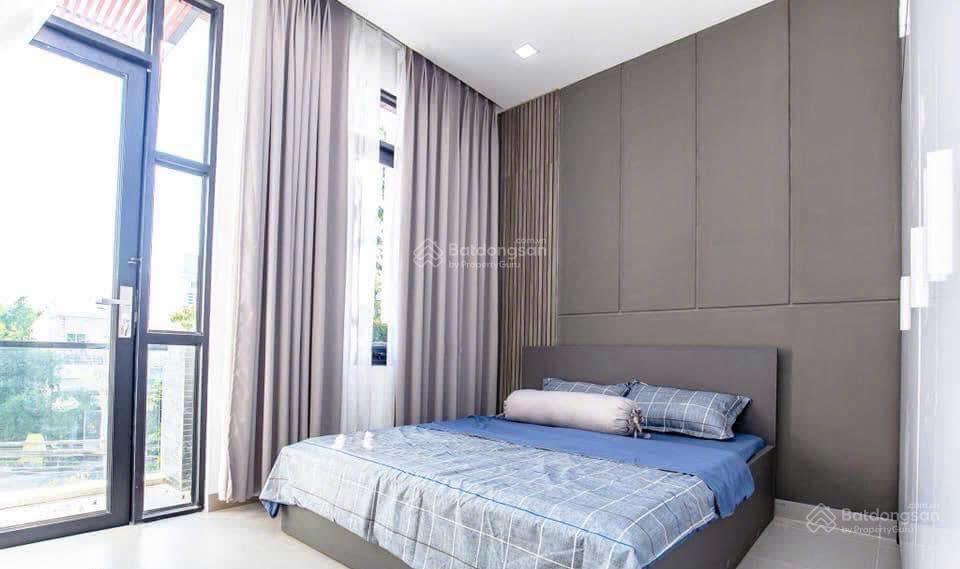 Nhà 1 trệt 2 lầu kdc hưng phú  5.1 tỷ
