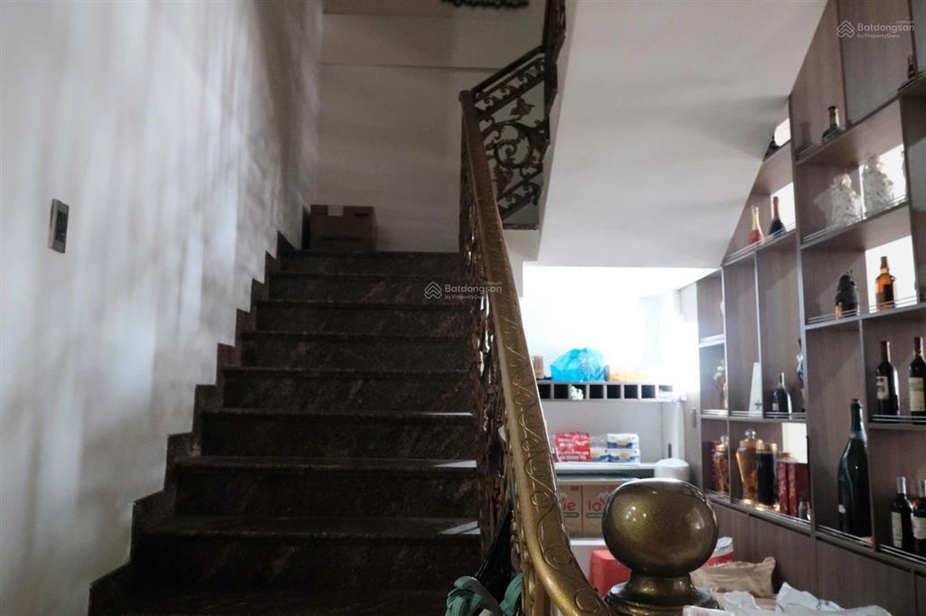 Bán nhà 1 trệt 3 lầu đường lê thái tổ, lê bình, cái răng, cần thơ  24 tỷ