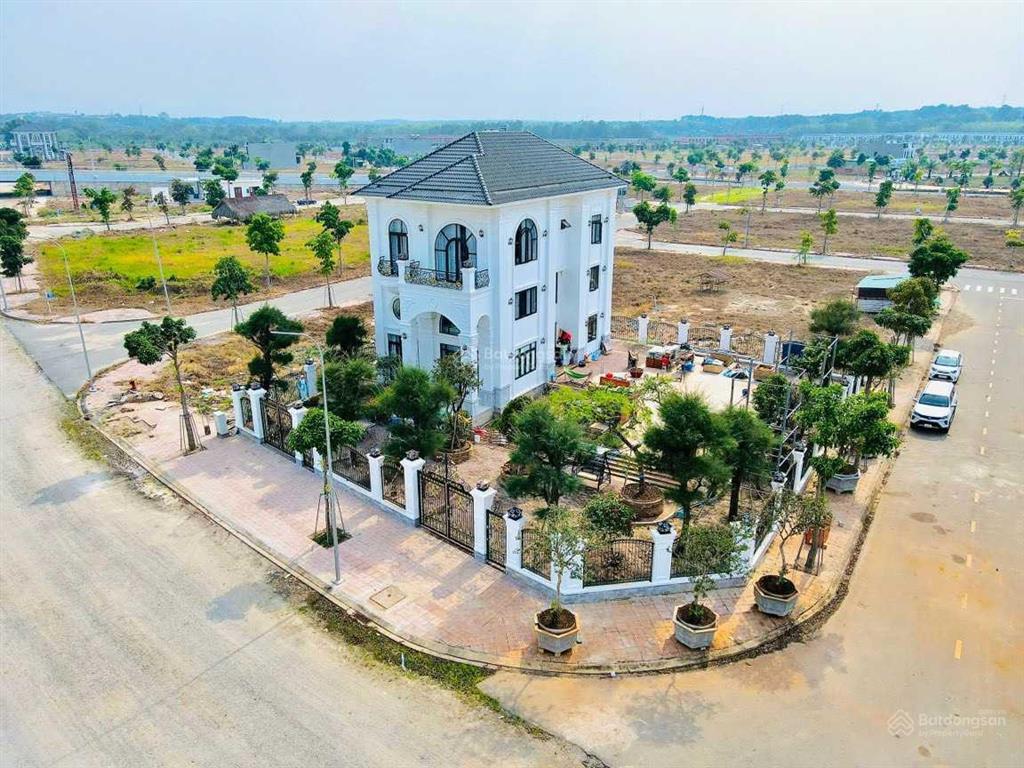 Cần bán gấp lô đất đẹp a33 ô 34 đường n13 lớn nhất dự án 25m thông ra ql13 để chống dịch giá rẻ