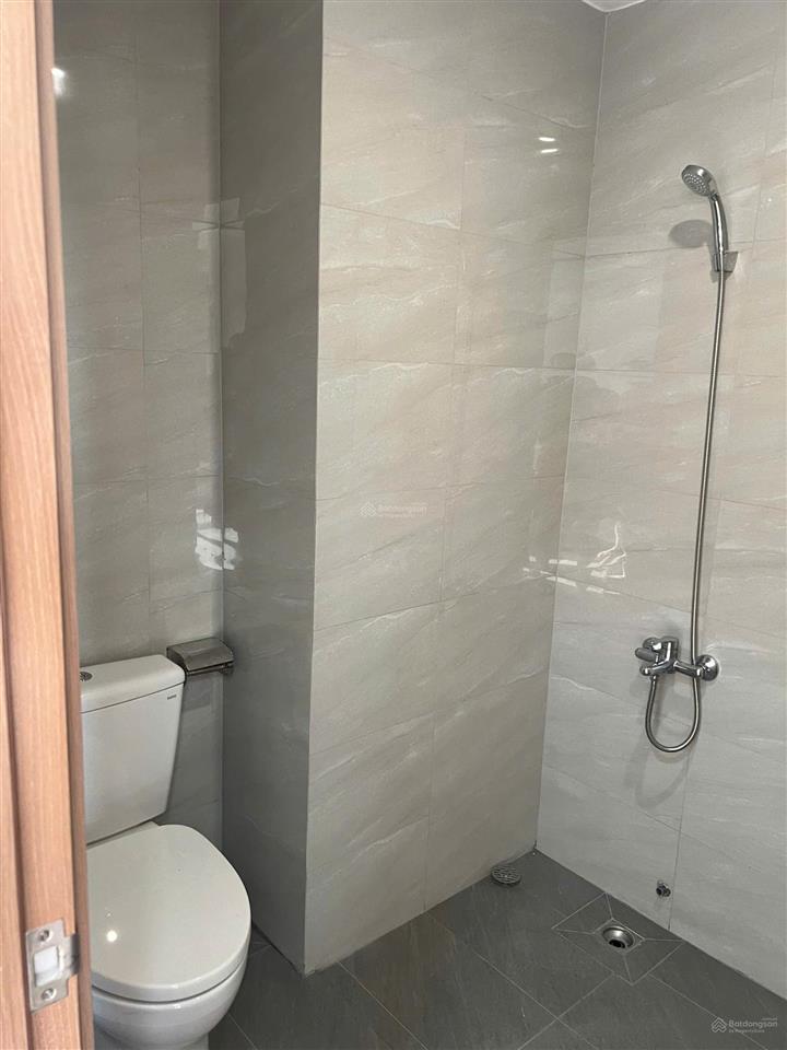 Bán gấp căn studio căn hộ legacy giá 1 tỷ bao hết phí,  0376 721 ***