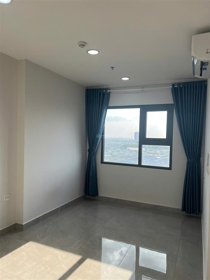 Bán gấp căn studio căn hộ legacy giá 1 tỷ bao hết phí,  0376 721 ***