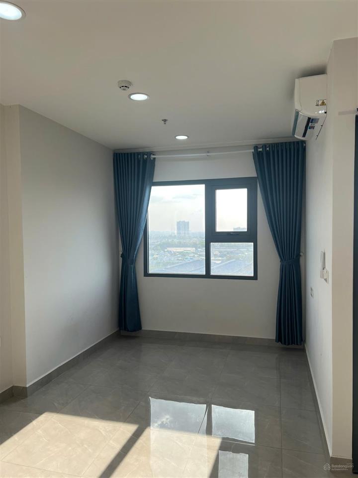 Bán gấp căn studio căn hộ legacy giá 1 tỷ bao hết phí,  0376 721 ***