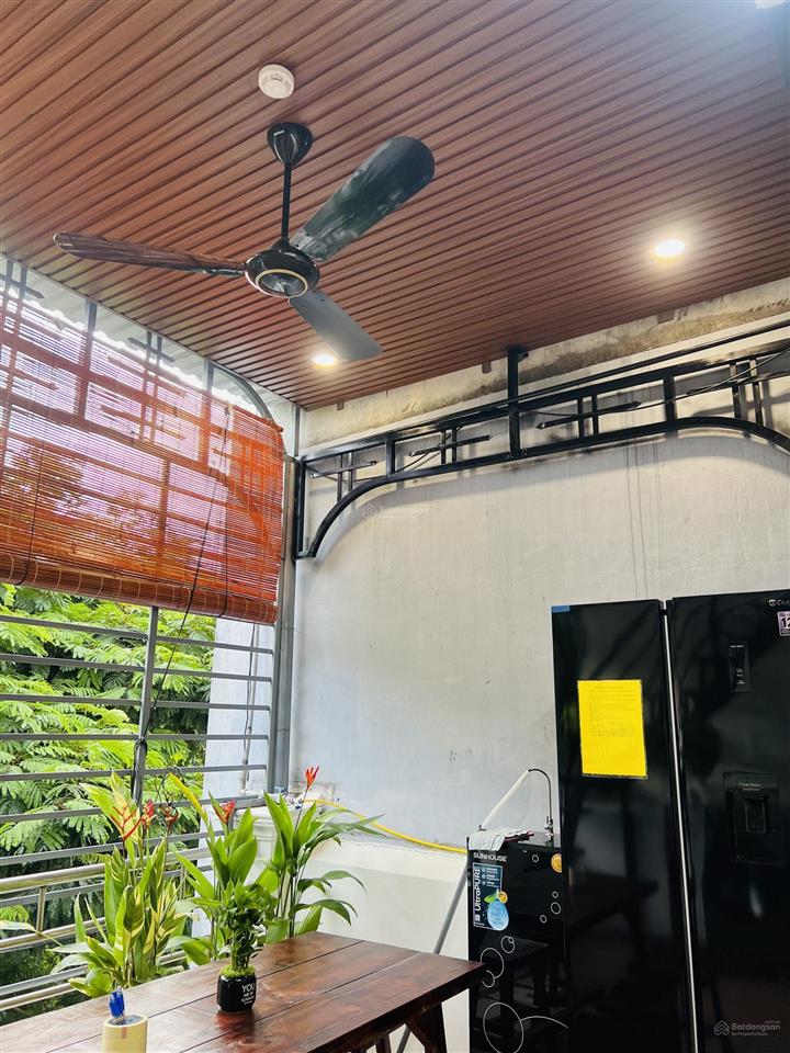 Ký túc xá 1tr8 combo trọn gói cổng đh văn lang