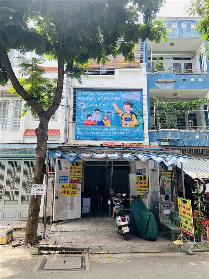 Ký túc xá 1tr8 combo trọn gói cổng đh văn lang