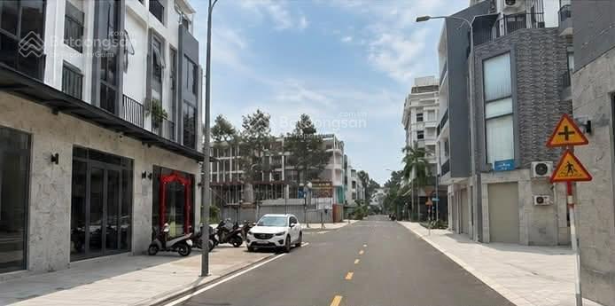 Cơ hội sở hữu căn góc uni complex full 9,9 tỷ ra sổ  0931 047 ***