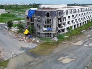 Nhà góc 2 mặt tiền trục chính kđt happy home cà mau thông về tôn đức thắng