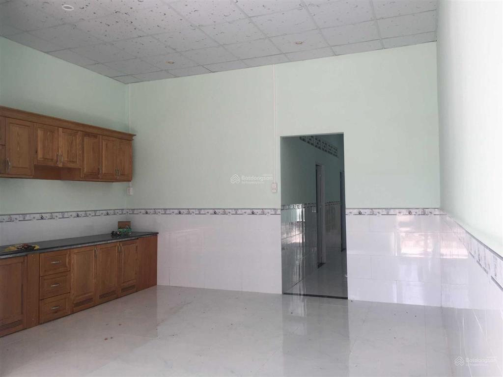 Cần bán nhà đường 21 tân hưng  215.8m2  2tỷ500   0909 525 *** ms nga