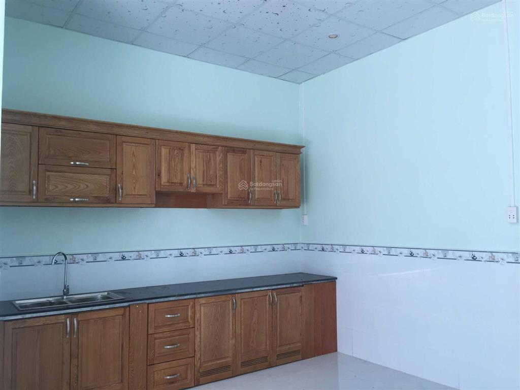 Cần bán nhà đường 21 tân hưng  215.8m2  2tỷ500   0909 525 *** ms nga