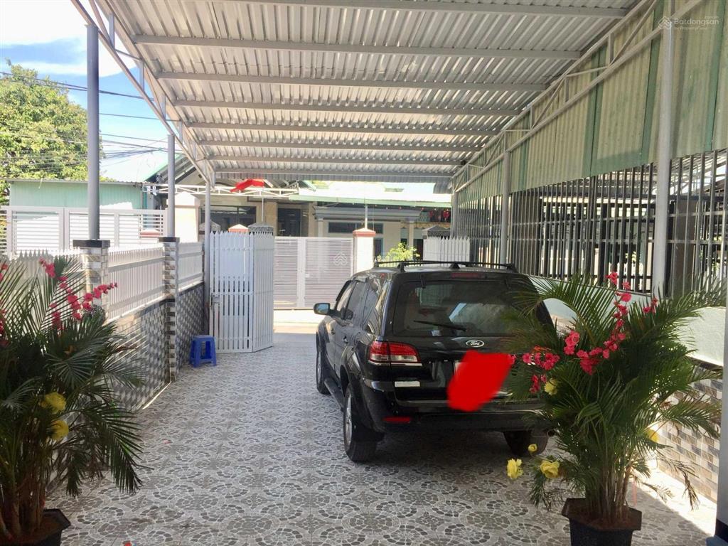 Cần bán nhà đường 21 tân hưng  215.8m2  2tỷ500   0909 525 *** ms nga