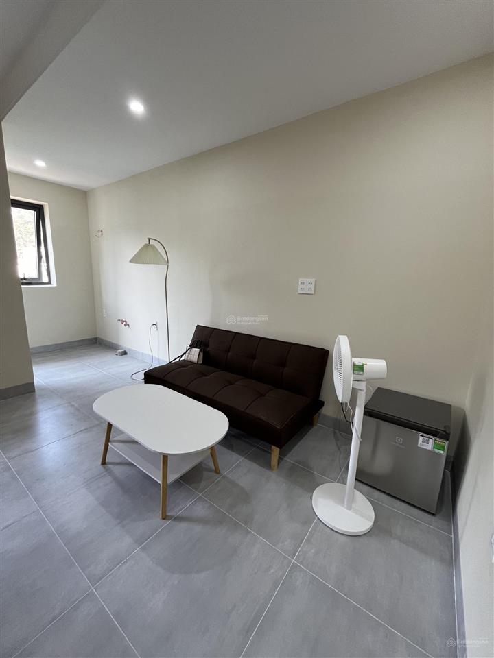 Cho thuê toà nhà căn hộ dịch vụ ngay bãi sau vũng tàu. giá 40triệu/tháng  0909 525 *** ms. nga