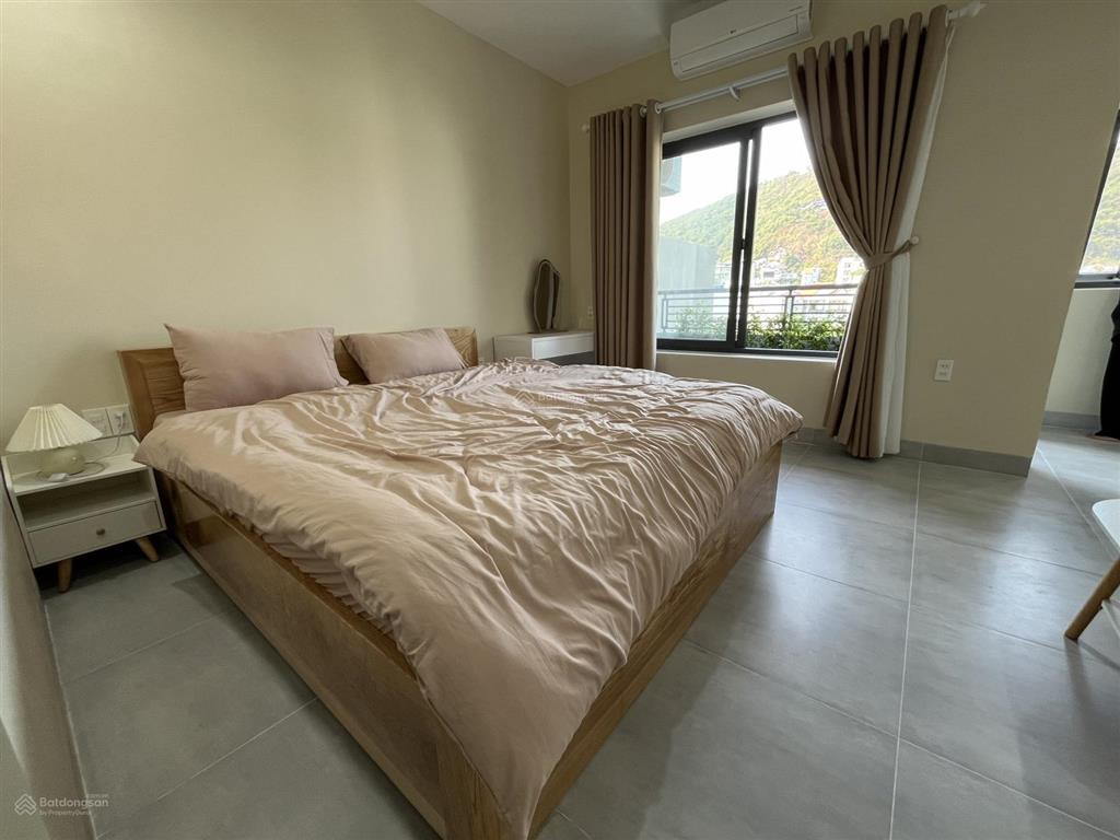 Cho thuê toà nhà căn hộ dịch vụ ngay bãi sau vũng tàu. giá 40triệu/tháng  0909 525 *** ms. nga