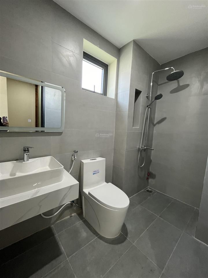 Cho thuê toà nhà căn hộ dịch vụ ngay bãi sau vũng tàu. giá 40triệu/tháng  0909 525 *** ms. nga