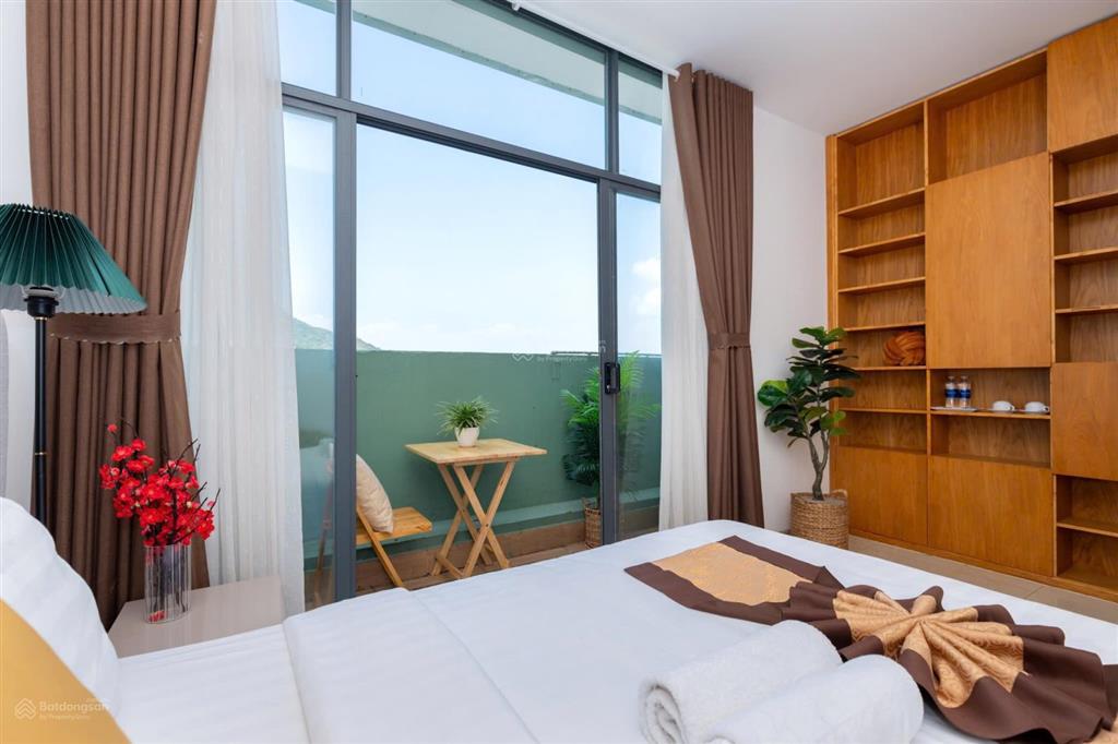 Cho thuê căn hộ penthouse 4pn tại tpvt,bãi biển bãi trước.giá22triệu/tháng 0909 525 *** ms.nga