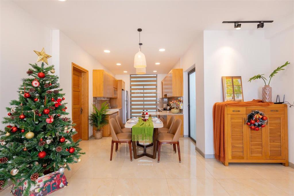 Cho thuê căn hộ penthouse 4pn tại tpvt,bãi biển bãi trước.giá22triệu/tháng 0909 525 *** ms.nga
