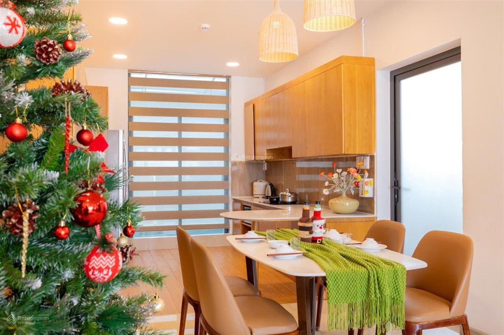 Cho thuê căn hộ penthouse 4pn tại tpvt,bãi biển bãi trước.giá22triệu/tháng 0909 525 *** ms.nga
