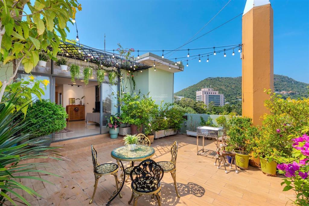 Cho thuê căn hộ penthouse 4pn tại tpvt,bãi biển bãi trước.giá22triệu/tháng 0909 525 *** ms.nga