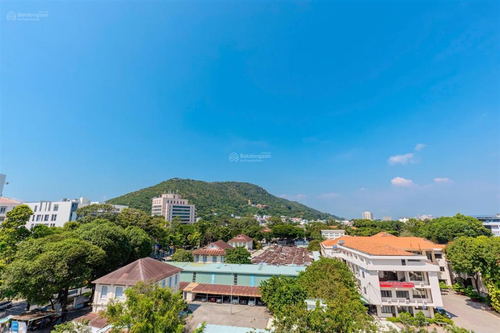 Cho thuê căn hộ penthouse 4pn tại tpvt,bãi biển bãi trước.giá22triệu/tháng 0909 525 *** ms.nga