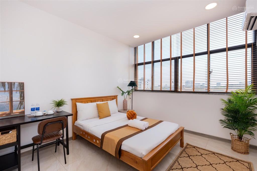 Cho thuê căn hộ penthouse 4pn tại tpvt,bãi biển bãi trước.giá22triệu/tháng 0909 525 *** ms.nga