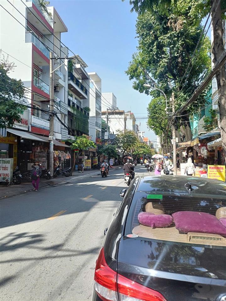 Bán nhà mới, hẻm nhựa 6.5m gần mặt tiền độc lập phường tân thành quận tân phú 4.5x12m 4 tầng 8.85t