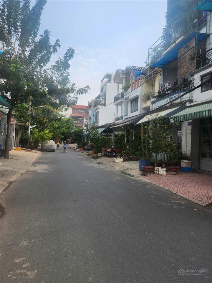 Bán nhà mới, hẻm nhựa 6.5m gần mặt tiền độc lập phường tân thành quận tân phú 4.5x12m 4 tầng 8.85t