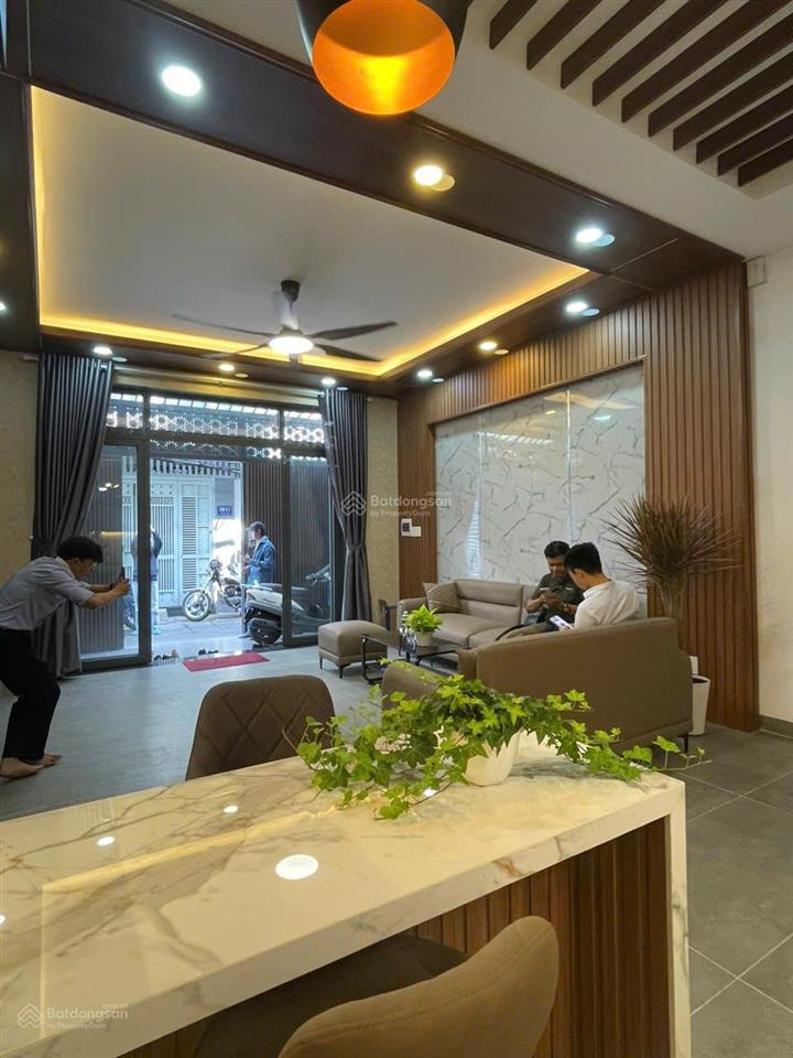 Bán nhà 5 tầng nguyễn ngọc lộc quận 10, nội khu hẻm 606 của 3 tháng 2 chỉ 8.2 tỷ