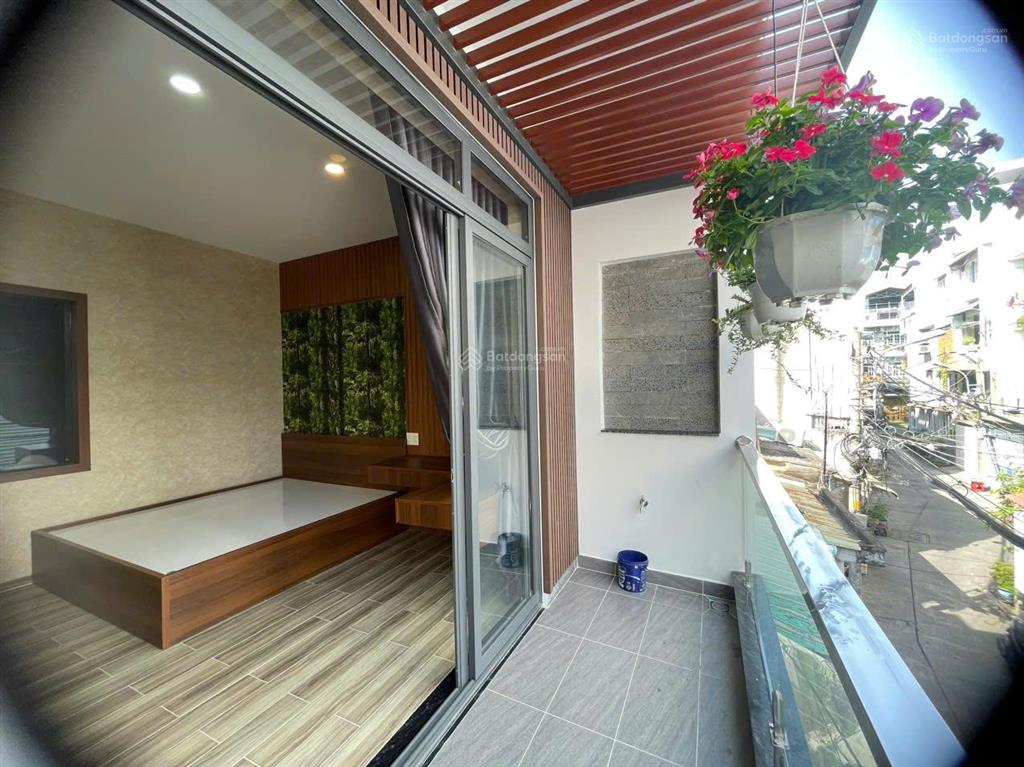 Mặt tiền sư vạn hạnh phường 10 quận 10 5 tầng lầu 11,7 tỷ