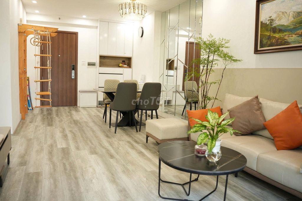 Căn hộ 70m2 mới tinh