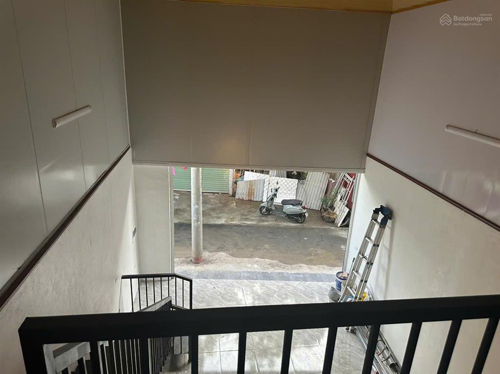 Bán gấp nhà 2 tầng, biên giang, hà đông 65m2, 3pn, giá 2,4 tỷ gần trung tâm, 0928 822 ***