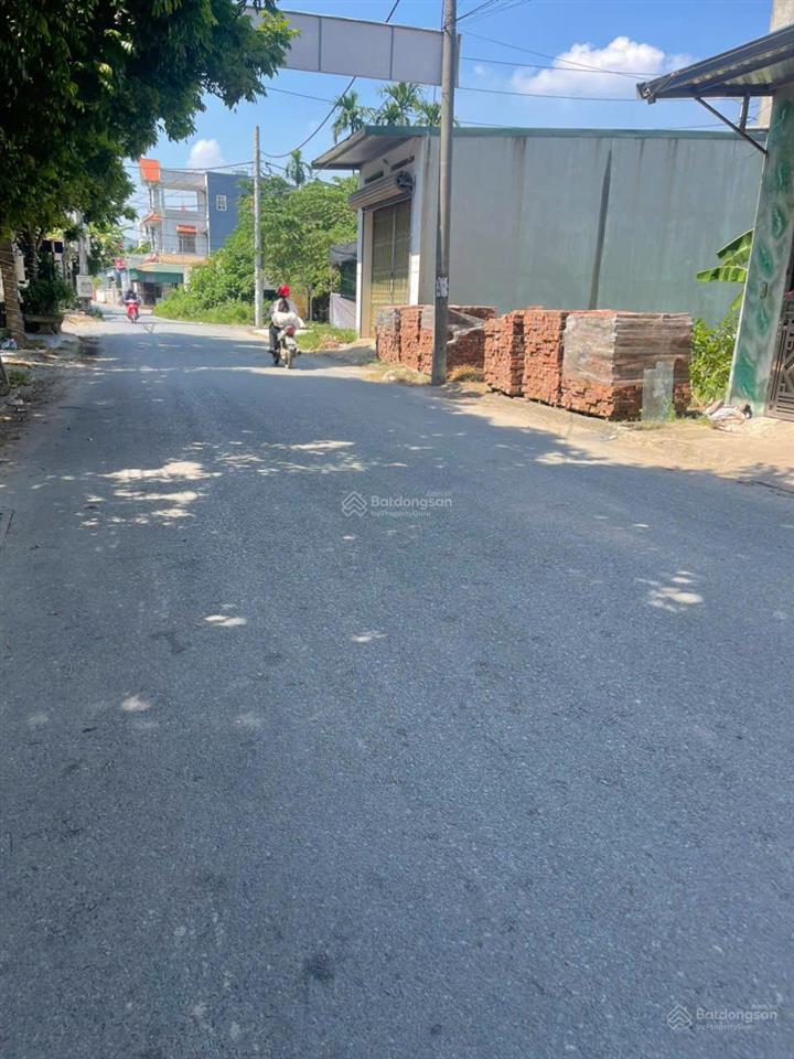 Bán đất đấu giá biên giang, gần ql6, trục chính oto tránh, kd, vỉa hè, 70m2, 6 tỷ. 0928 822 ***