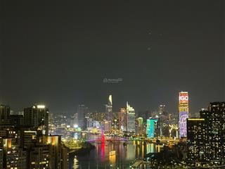 Chính chủ bán căn hộ 1 phòng ngủ full nội thất view pháo hoa