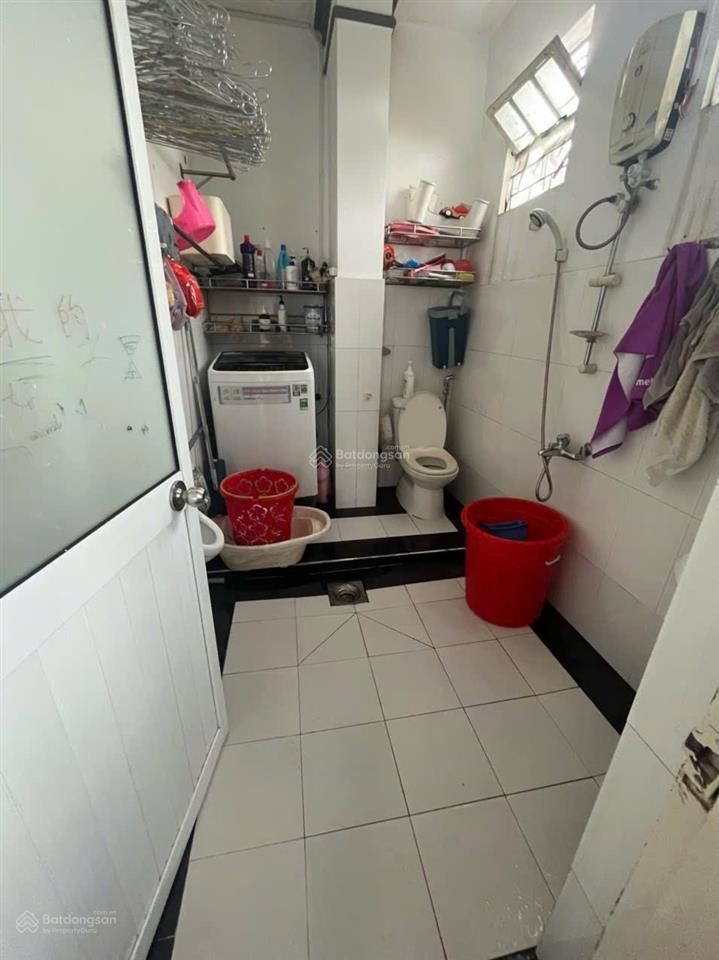 Nhà bán căn góc 3tầng 6 x 10,7dt sàn 187m2  3pn, 3 wc giá 9 tỷ5  mt 16m kdc bình hưng, bh, bc