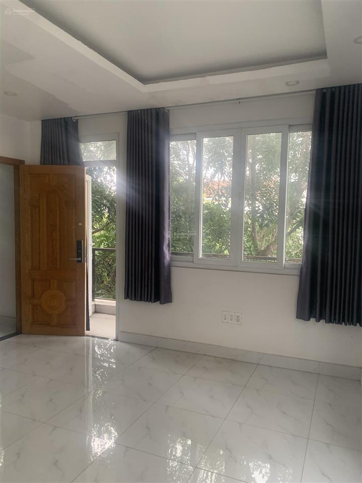 Nhà bán căn góc 6 tầng  7 x 19m  kdc 13c (greenlife) phong phú bình chánh cũ  sổ hh công đủ